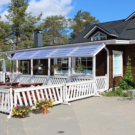 Harriniva Adventure Resort Cabins มัวนิโอ ภายนอก รูปภาพ