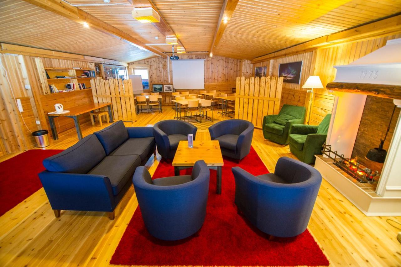Harriniva Adventure Resort Cabins มัวนิโอ ภายนอก รูปภาพ