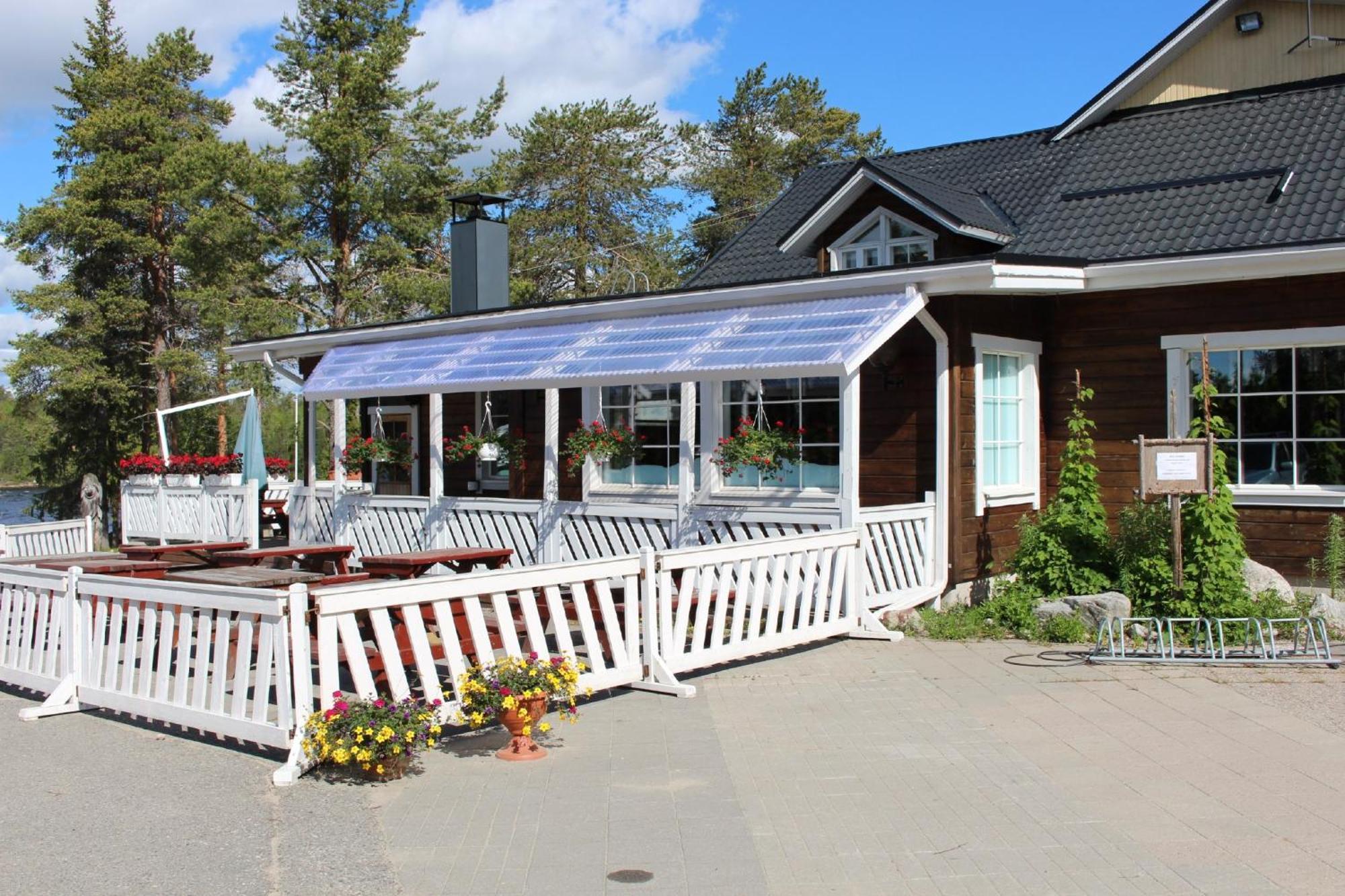 Harriniva Adventure Resort Cabins มัวนิโอ ภายนอก รูปภาพ