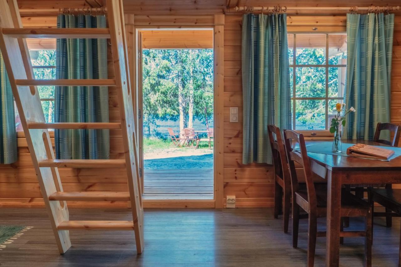 Harriniva Adventure Resort Cabins มัวนิโอ ภายนอก รูปภาพ